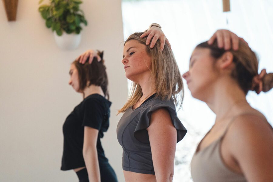 thérapie par le yoga formation collectif